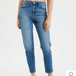 American Eagle mom jeans